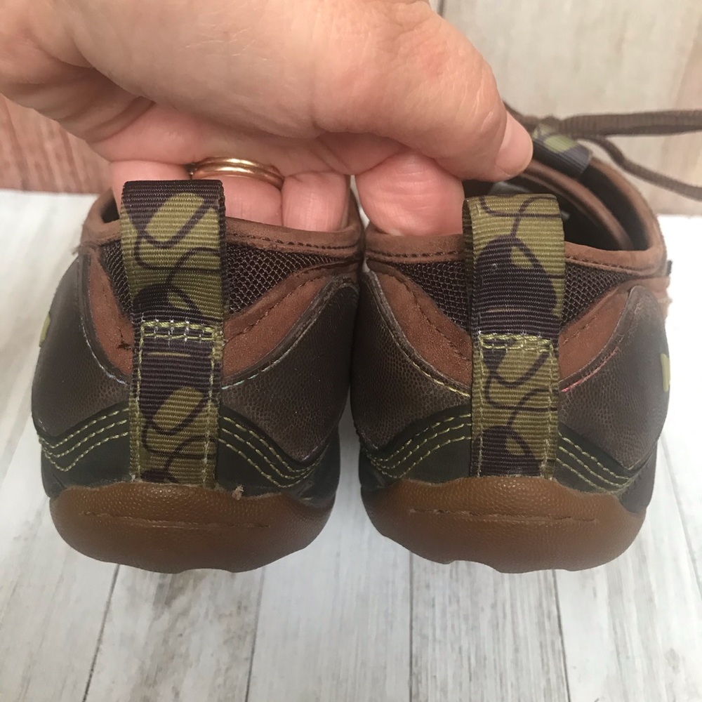 Merrell Suede Sneaker Style Flats 8.5 - Picture 5 of 8